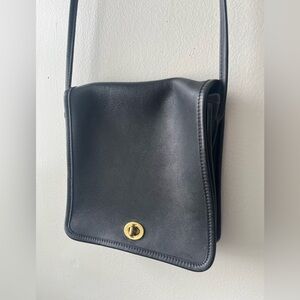 Vintage Coach crossbody